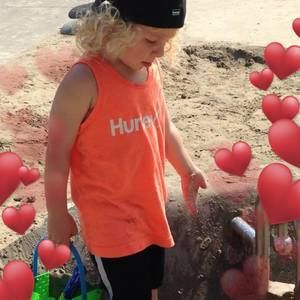 Meet your Posher, Robin